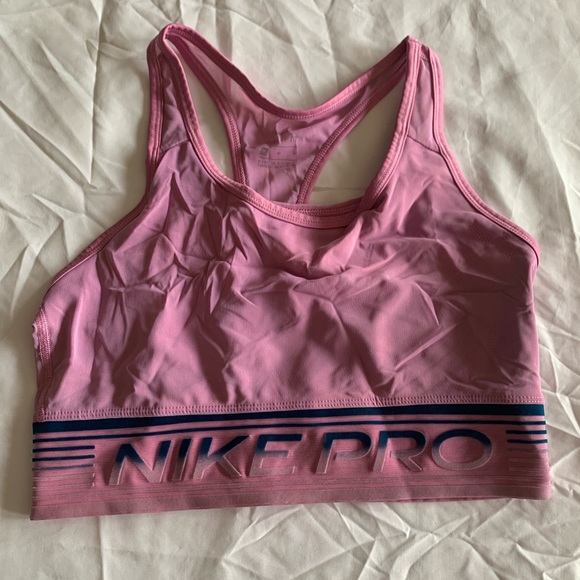 Nike Pro Sportsbra - Picture 1 of 4